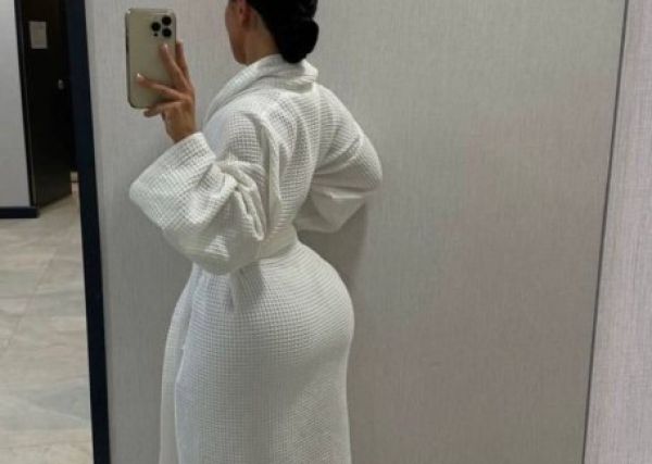 Амелия, тел. 8 925 657-85-92 - шлюха по вызову