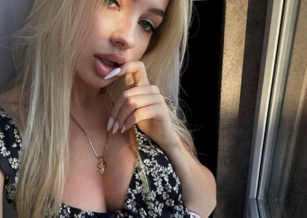 Нинэль - массаж страпоном, тел. 8 923 116-50-46