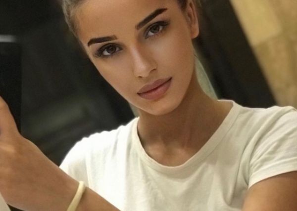 Алишь, тел. 8 977 000-39-27 - девушка для массажа