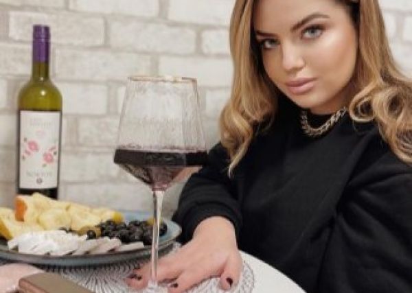Тайская шлюха Лена, доступна круглосуточно