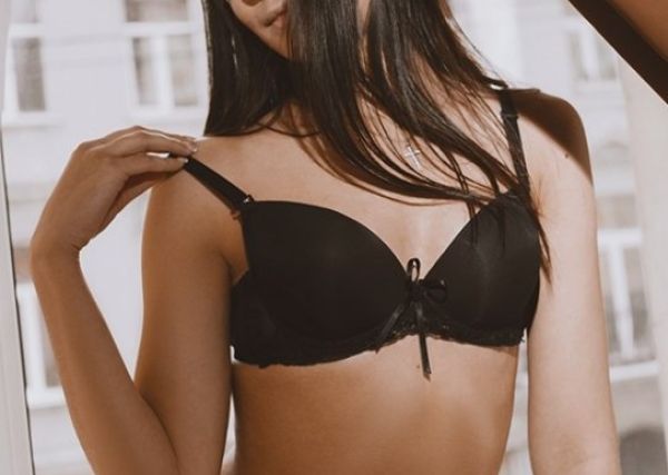 Молодая шлюшка Дина — анкета девушки