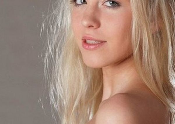 Даша - доступная индивидуалка