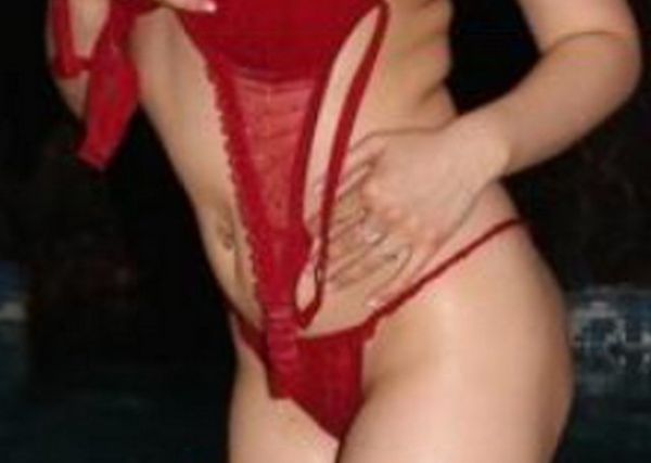 Деревенская шлюха Карина, 24 лет